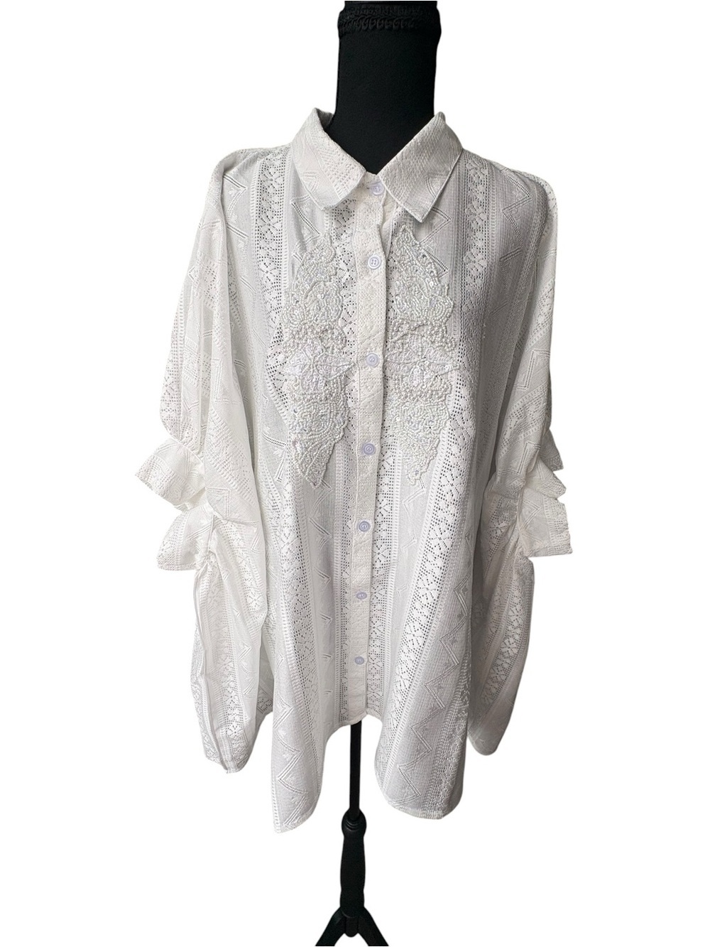 POL White Beaded Embroidered Button-Front Blouse